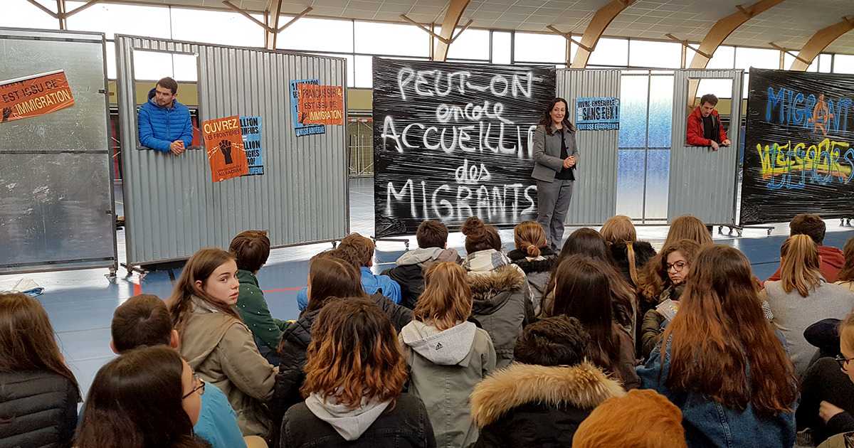 Mu[e] sur les routes